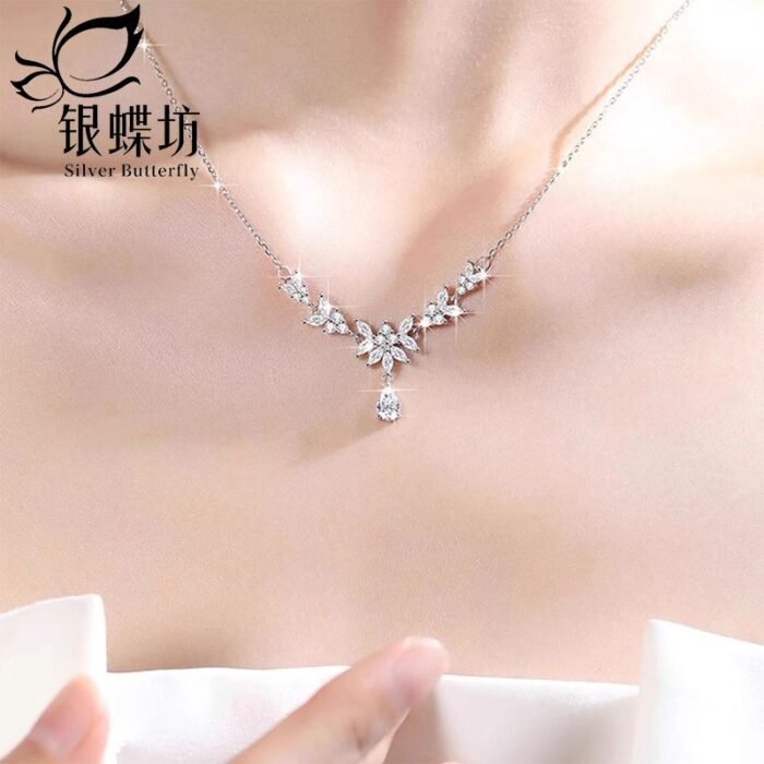 【銀蝶坊】月桂之光項鍊女穗穗平安水滴流蘇吊墜鎖骨鏈精緻時尚百搭款 商品影片封面