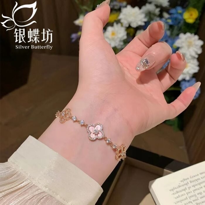 【銀蝶坊】段宴同款春日花誓四葉草手鍊女鏤空超仙七夕禮物送閨蜜女友 商品影片封面
